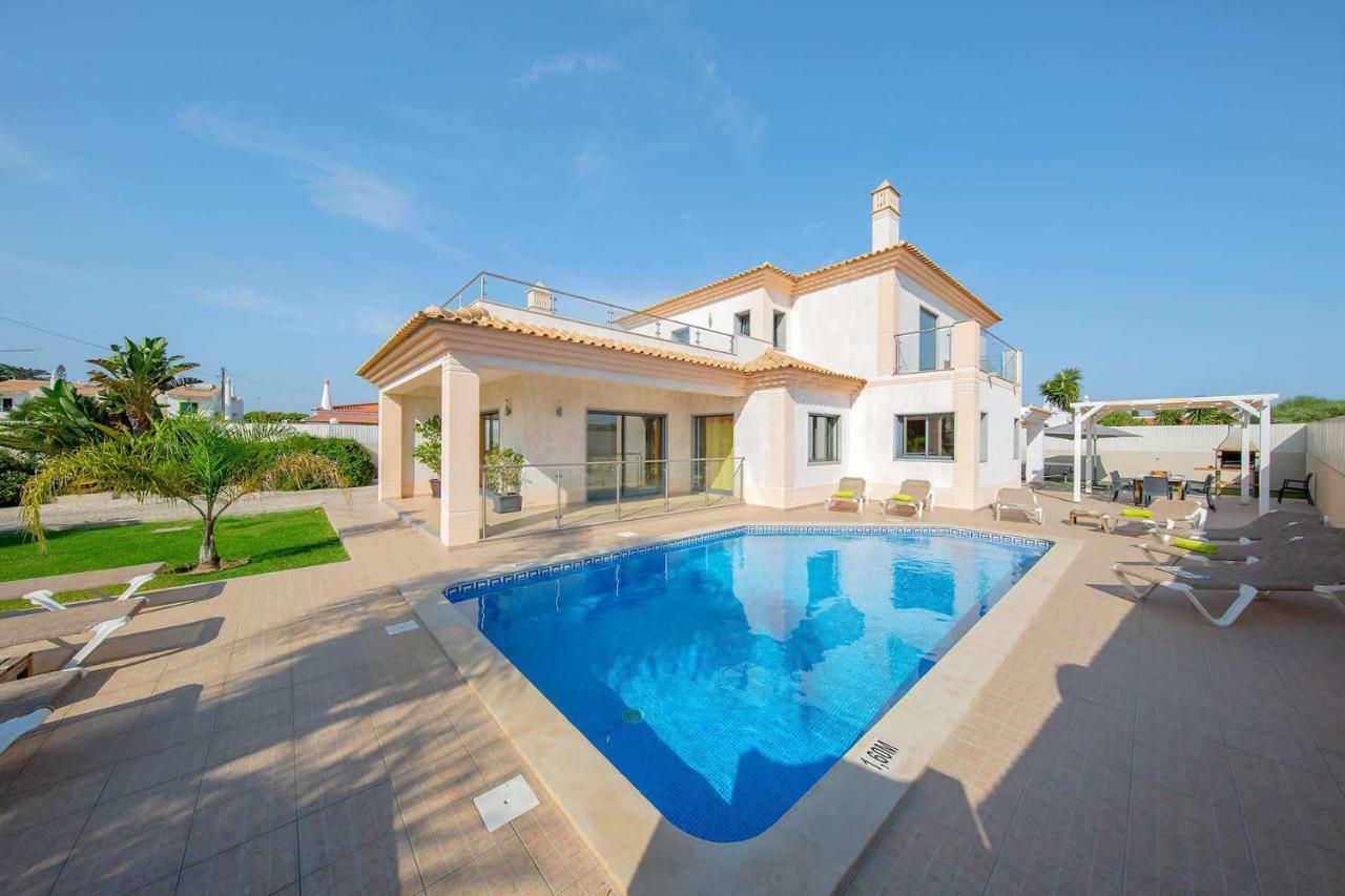 Villa Ruana - 5 Bedrooms On Suite- Free Out Door Hot Jacuzzi - By Bedzy アルブフェイラ エクステリア 写真